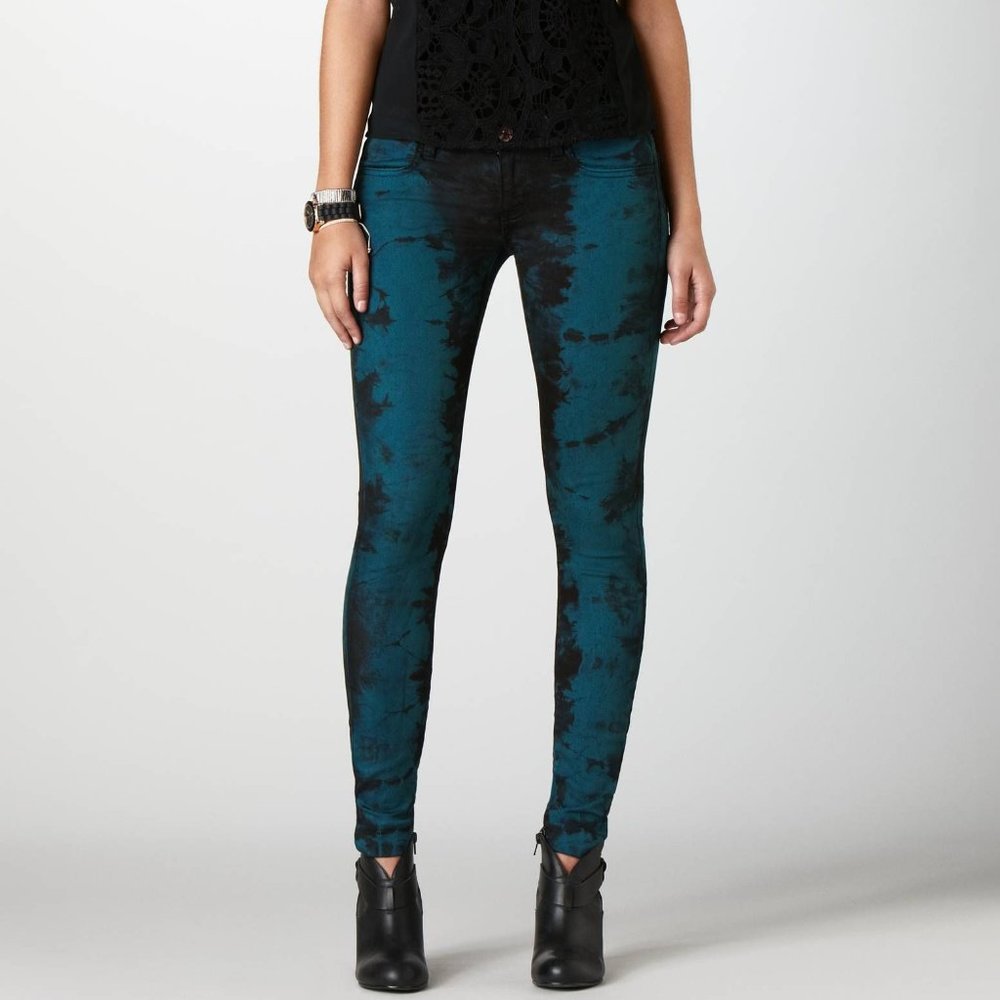 American Eagle Green n Black Tie Dye Skinny Jeans